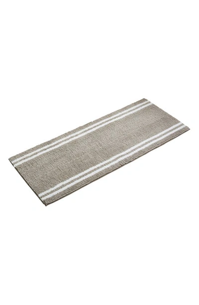 Vcny Home Hotel Stripe Bath Runner Rug In Stone/ White