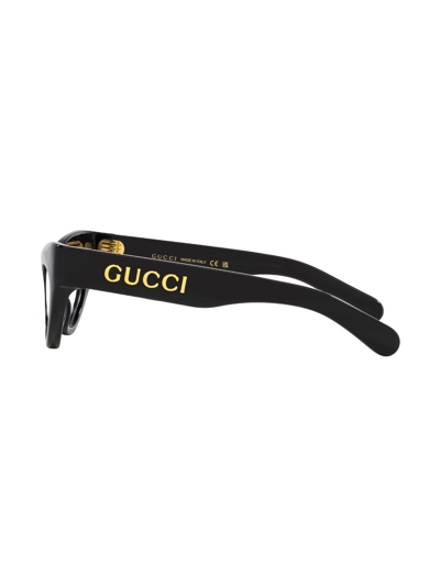 Shop Gucci Cat-eye Frame Glasses In Schwarz