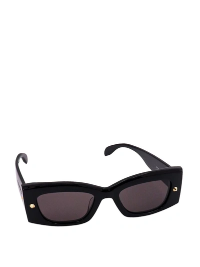 Shop Alexander Mcqueen Sunglasses In Black