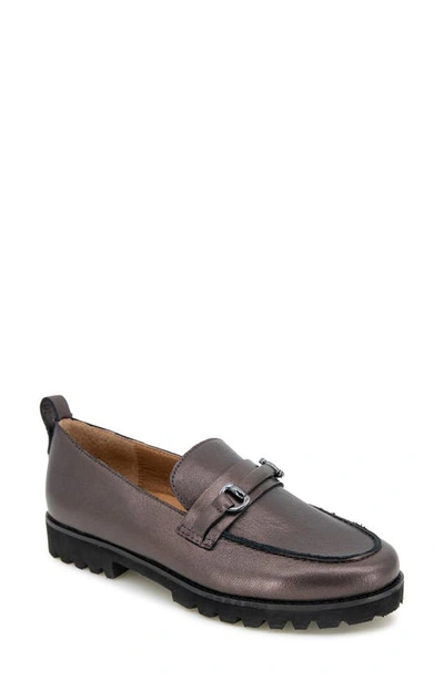 Gentle Souls By Kenneth Cole Eugene Lug Sole Loafer In Bronze Leather