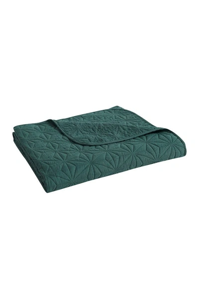 Shop Vcny Home Kaleidoscope Embossed Geometric Quilt 3-piece Set In Green