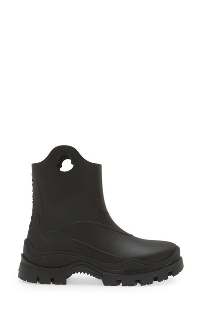 Moncler Ankle-height Boots With Textured Grip And Rugged Sole In Black