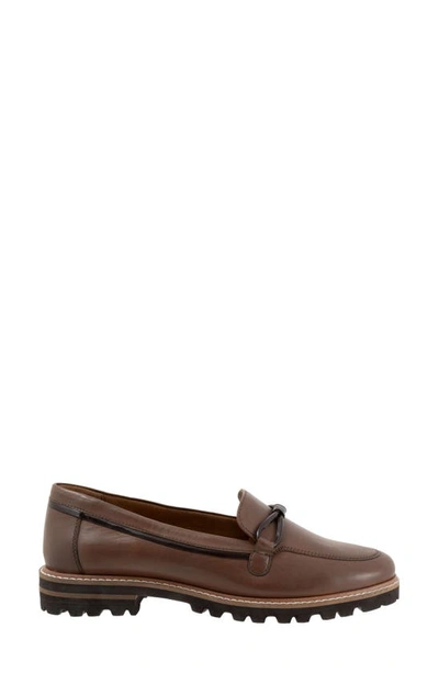 Trotters Fiora Loafer In Dark Taupe