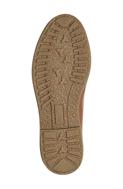Earth Javas Penny Loafer In Rum
