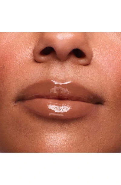 Stila Plumping Lip Glaze In Brown Sugar