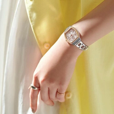 Pre-owned Seiko Lukia Ssvw214 Standard Collection Pink Gold Watch Women Box