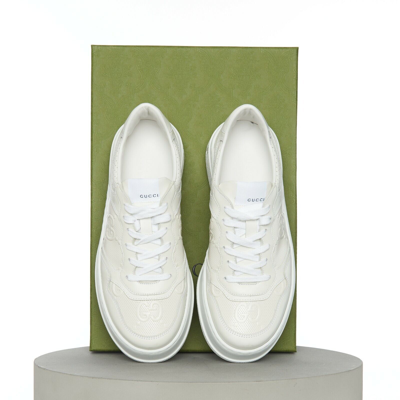 Pre-owned Gucci 850$ Men's White Leather Low Top Sneaker - Gg Embossed, Chunky
