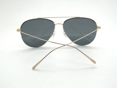 Pre-owned Oliver Peoples Cleamons Ov1303st 529281 Gold/grey Polarized Aviator Sunglasses In Gray