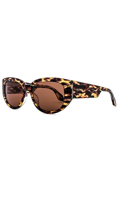 Shop Diff Eyewear Drew Sunglasses In Brown