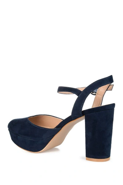 Journee Collection Womens Roslynn Almond Toe High Block Heel Pumps In Navy