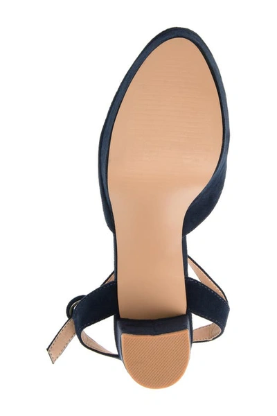 Journee Collection Womens Roslynn Almond Toe High Block Heel Pumps In Navy