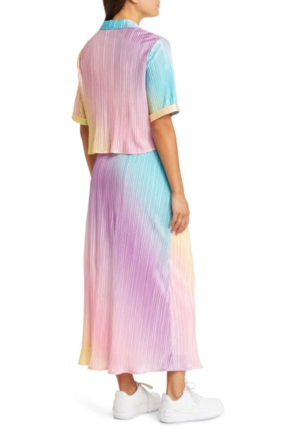 Dressed In Lala Dressed In Rainbow Daydream