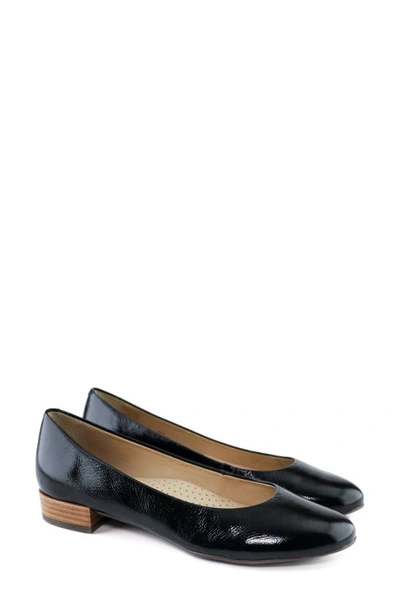 Shop Marc Joseph New York Ferris Flat In Black Svelte Patent