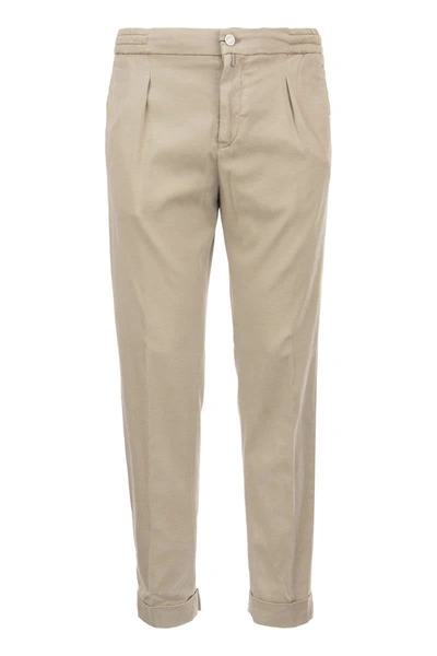 Shop Kiton Trousers With Darts In Sand