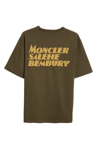 Shop Moncler Genius Logo Cotton Graphic T-shirt In Olive