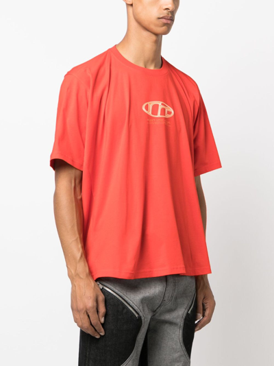 Shop Martine Rose Logo-print Pulled Neck T-shirt In Red