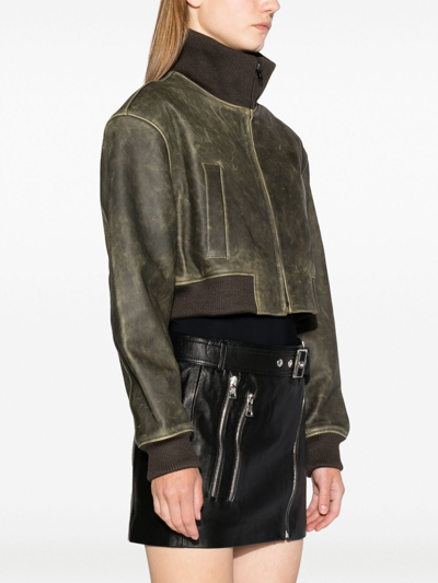 Shop Manokhi Cropped Leather Jacket In Grün
