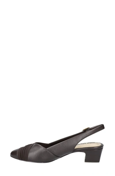 Easy Street Bates Slingback Pump In Brown