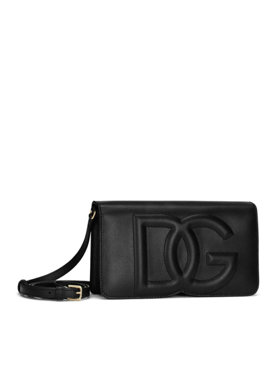 Shop Dolce & Gabbana Women Shoulder Bag With Dg Logo In Black