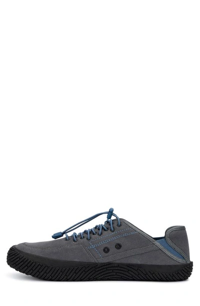 Hybrid Green Label Adventure 2.0 Low Top Sneaker In Dark Grey