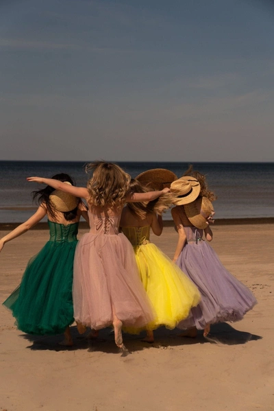 Milla Emerald Green Strapless Puffy Midi Tulle Dress