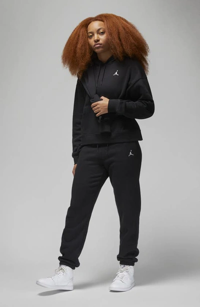 Shop Jordan Brooklyn Fleece Sweatpants In Black