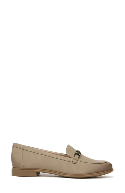 Shop Soul Naturalizer Lydia Chain Loafer In Mushroom Beige Synthetic