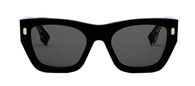 Fendi Roma Rectangular Sunglasses In Grey