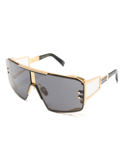 Shop Balmain Eyewear Le Masque Oversize-frame Sunglasses In Gld - Blk