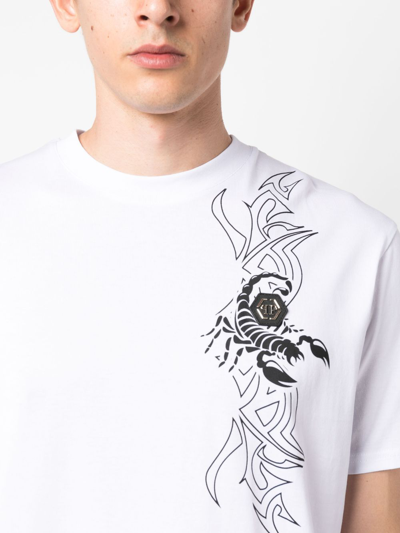 Shop Philipp Plein Ss Scorpion Round-neck T-shirt In White