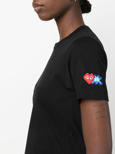 Comme Des Garçons Play Logo Detailed Crewneck T-shirt In Black