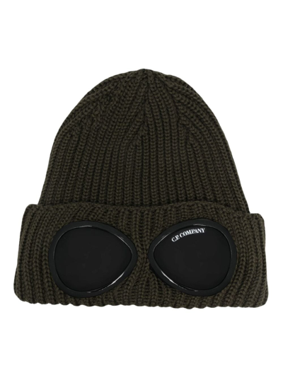 Shop C.p. Company Goggles-detail Ribbed Beanie In Green