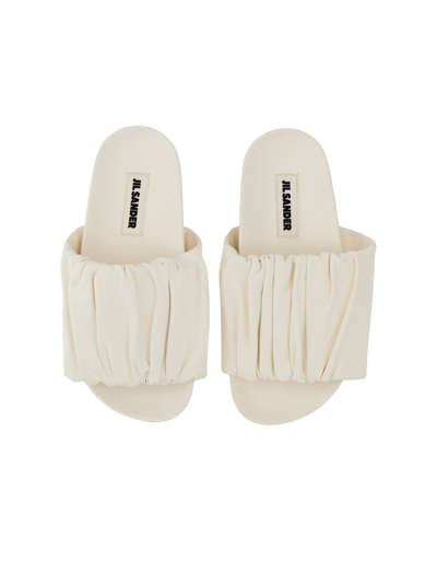 Shop Jil Sander Low Leather Sandals In Bianco