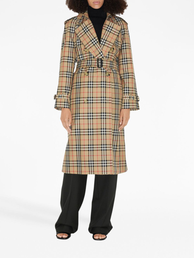 Burberry Checked Trench In Beige