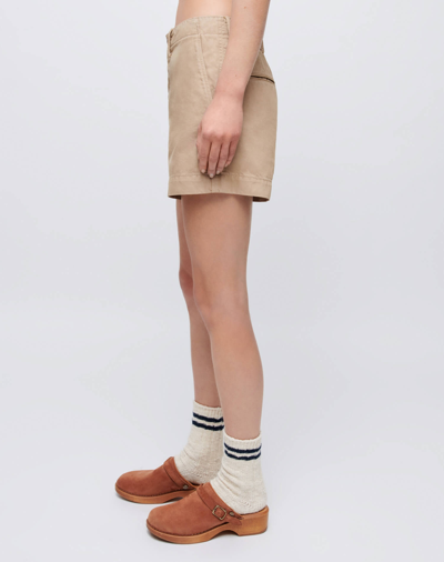 Shop Re/done 90s Trouser Shorts In Washed Khaki