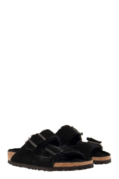 Birkenstock Arizona Shearling Slides With Large Buckle In Black