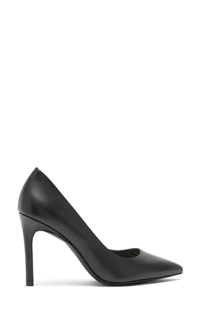 Stuart Weitzman Leigh 95 Pointed Toe Pump In Black
