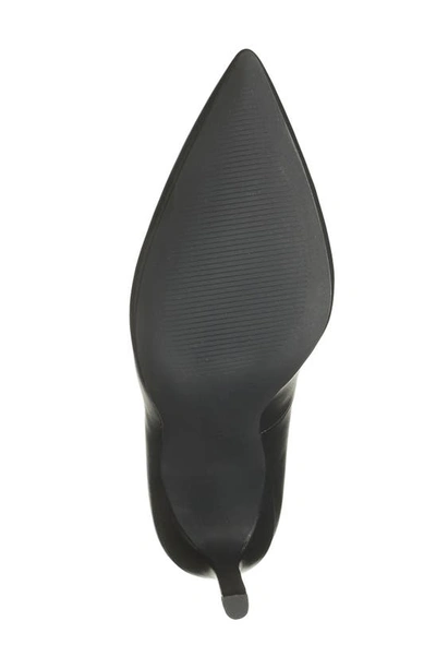 Stuart Weitzman Leigh 95 Pointed Toe Pump In Black