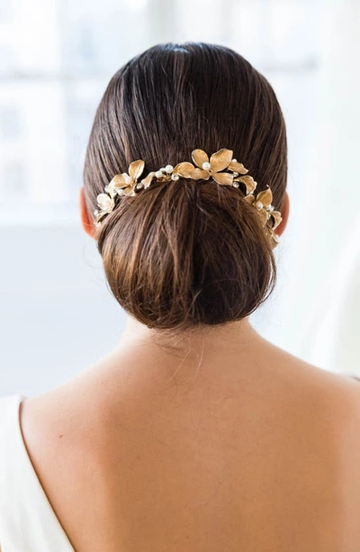 Brides And Hairpins Noemie Halo Crown Comb In Gold