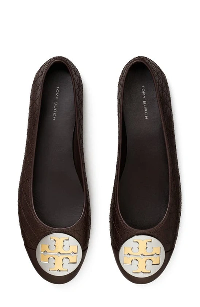 Tory Burch Claire Quilted Ballet Flat In Coco
