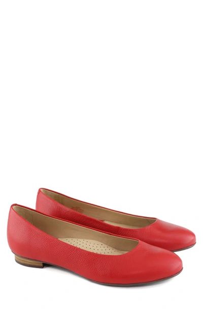 Marc Joseph New York Ferris Flat In Red Napa Soft