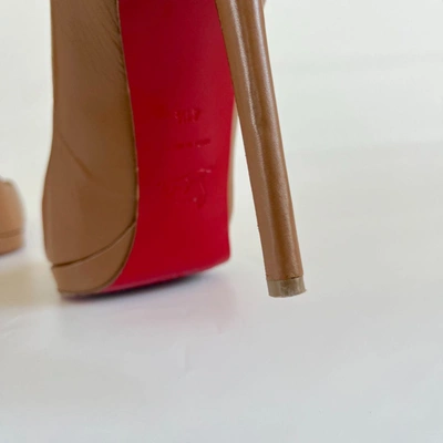 Pre-owned Christian Louboutin Tan Leather Pointed Toe Pumps,