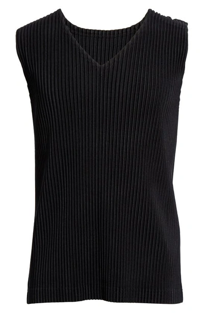 Shop Issey Miyake Basics Pleated Vest In 15-black