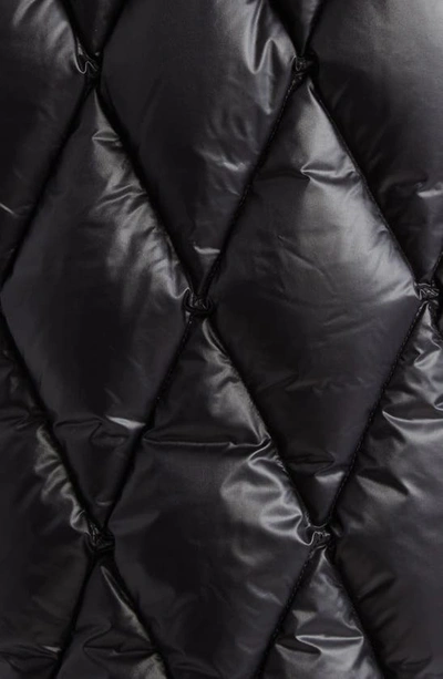 Moncler Serilong Diamond-quilted Puffer Coat In Black