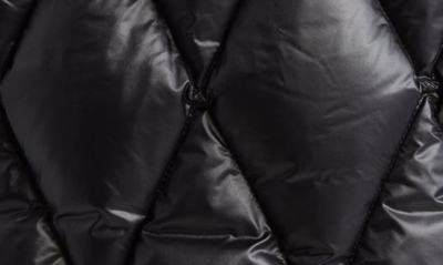 Moncler Serilong Diamond-quilted Puffer Coat In Black