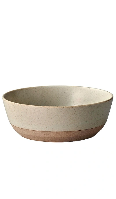 Shop Kinto Clk-151 Ceramic Bowl Set Of 3 In Beige