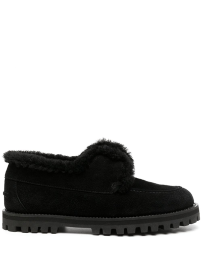 Shop Le Silla Yacht Shearling-lining Suede Loafers In Black