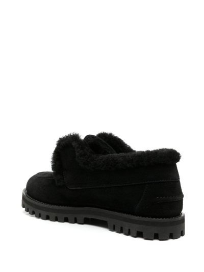 Shop Le Silla Yacht Shearling-lining Suede Loafers In Black