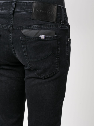 Shop Jacob Cohen Low-rise Slim-fit Jeans In Blau