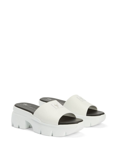 Giuseppe Zanotti Apocalypse Hot Platform Sandals In Weiss